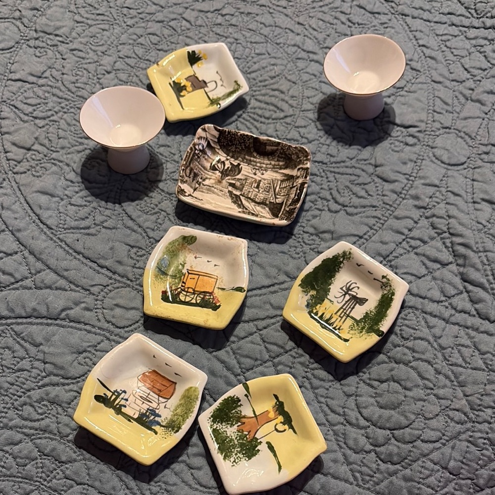 Vintage Ceramic Art Plates Set - Yellow and Green